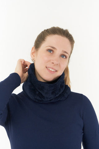 Pure Golf Eira Fur Snood - Navy