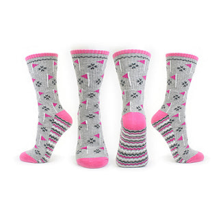 Ladies 3 pair pack in Navy, Grey and Black crew golf socks have a trendy golf flag design with lurex stripe detailing on the sole. Made from a soft, stretchy cotton blend fabric allowing breathability, with a cushioned sole, compression fit and Rib cuff for a snug fit. They are suited to UK sizes between 4 and 7. 85% Cotton, 13% Polyester, 2% Elastane.